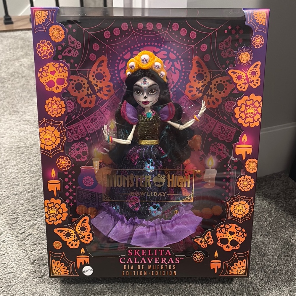 Monster High Skelita Calaveras Doll - Dia de Muertos Edition